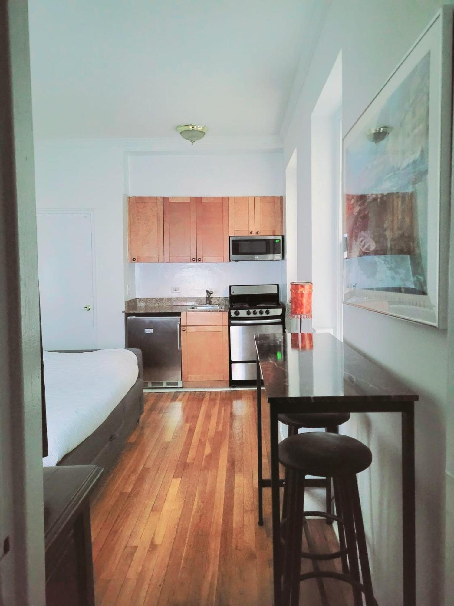Upper East Side 2 Bedrooms Gem Нью-Йорк Экстерьер фото